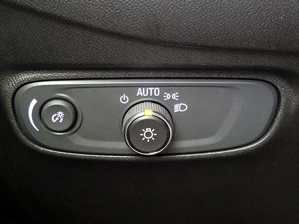 used 2022 Chevrolet Equinox car, priced at $20,998