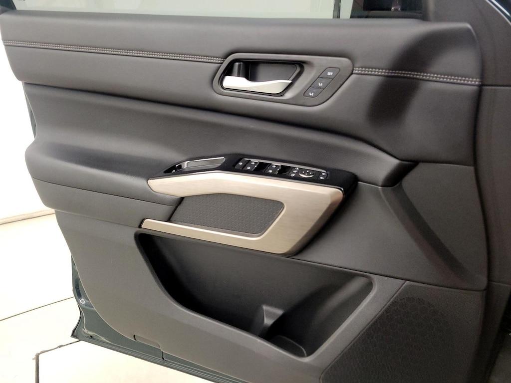 used 2023 Nissan Pathfinder car, priced at $38,998