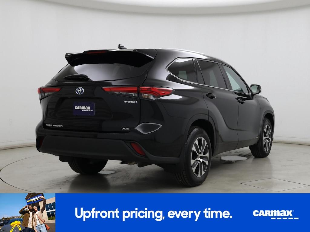 used 2022 Toyota Highlander Hybrid car, priced at $43,998