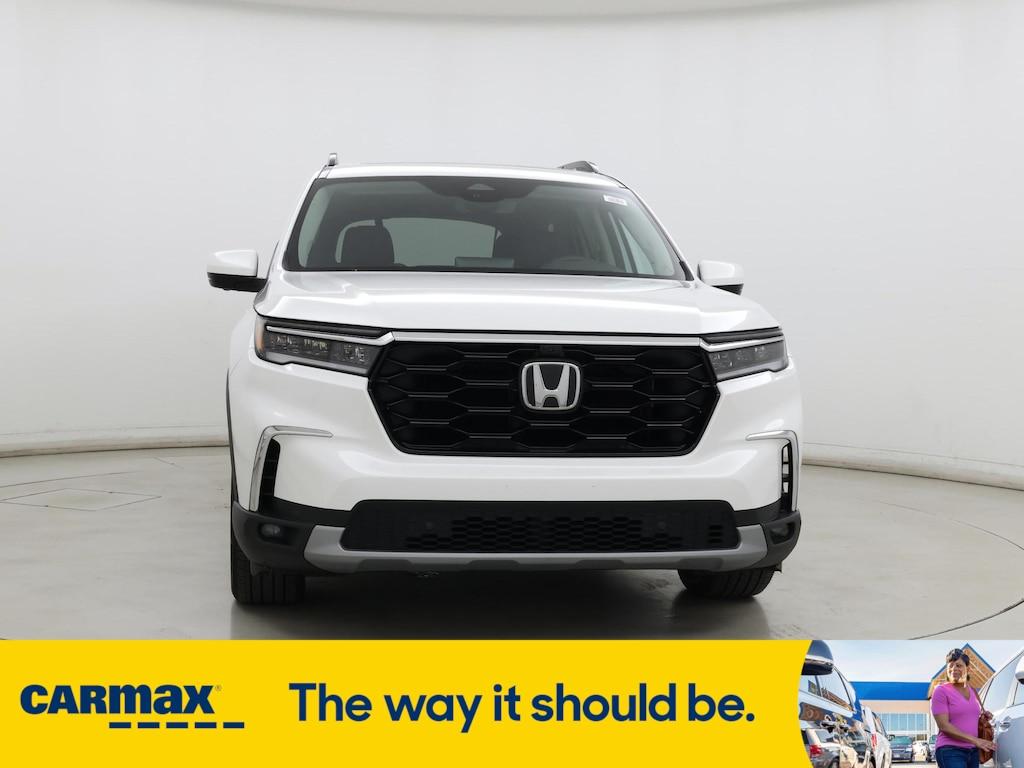 used 2023 Honda Pilot car, priced at $49,998