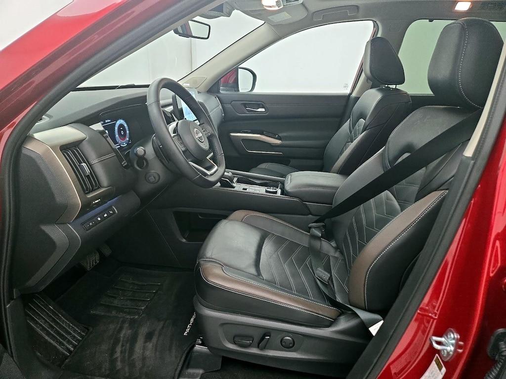 used 2024 Nissan Pathfinder car, priced at $44,998
