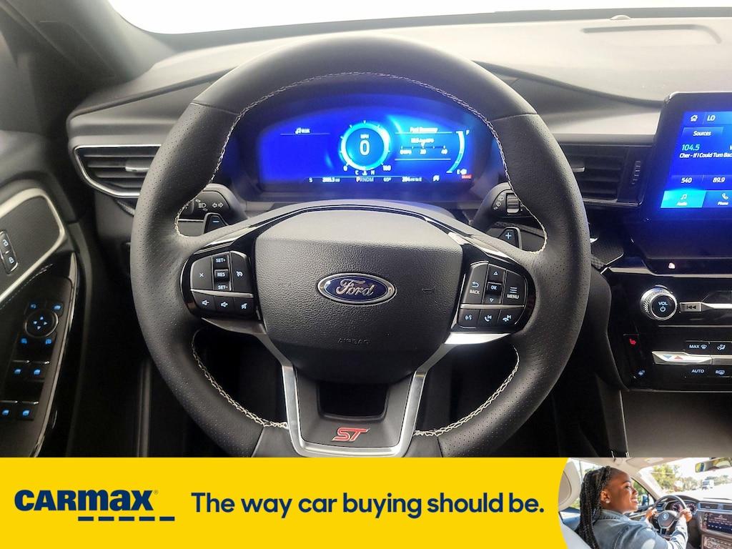 used 2023 Ford Explorer car, priced at $48,998