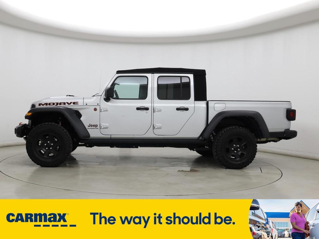 used 2022 Jeep Gladiator car, priced at $40,998