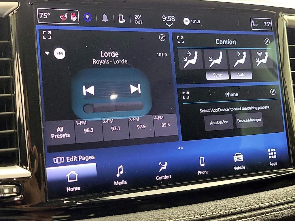 used 2023 Chrysler Pacifica Hybrid car, priced at $30,998