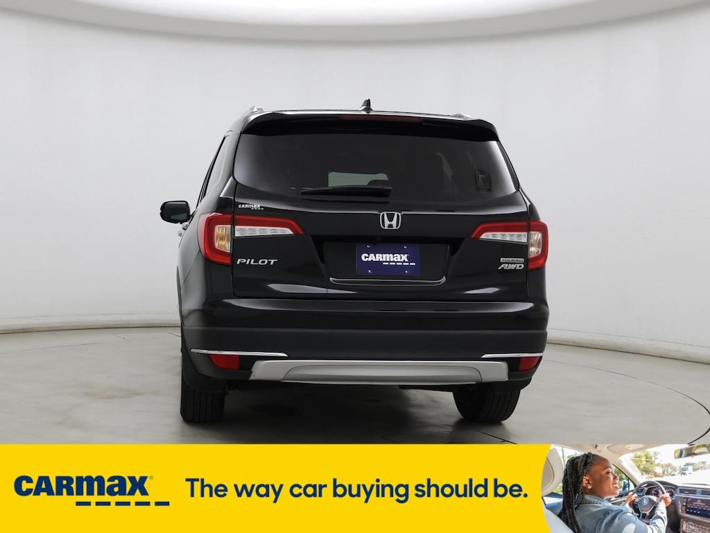 used 2022 Honda Pilot car, priced at $34,998