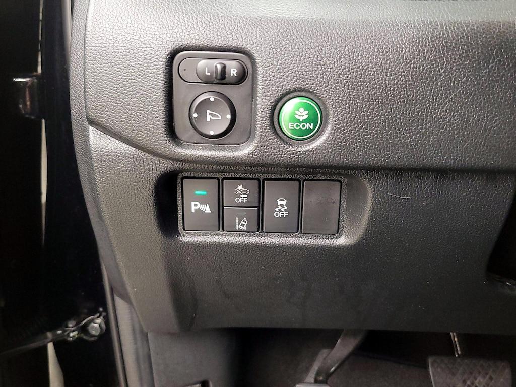 used 2022 Honda Pilot car, priced at $34,998