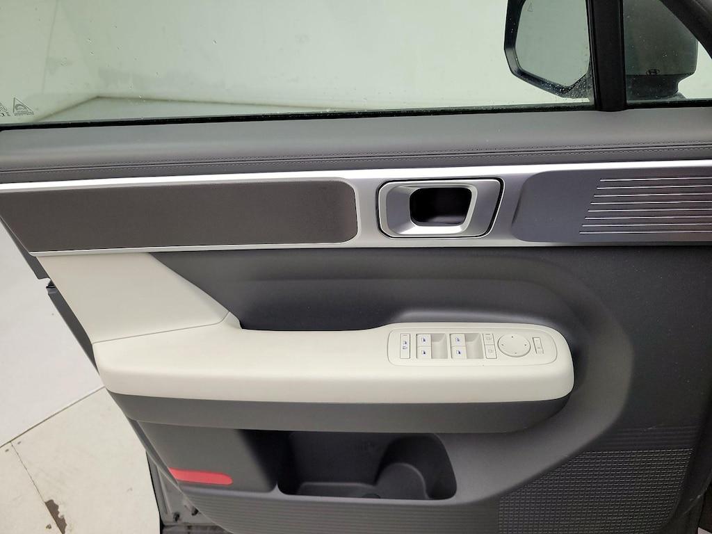 used 2024 Hyundai Santa Fe car, priced at $31,998