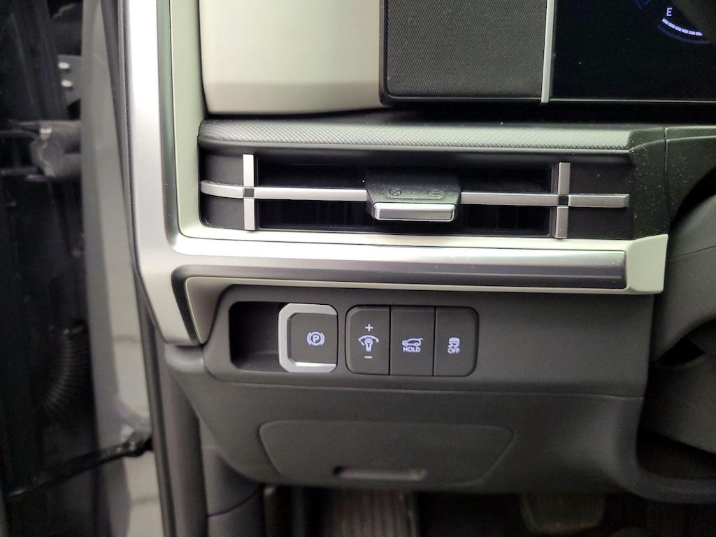 used 2024 Hyundai Santa Fe car, priced at $31,998