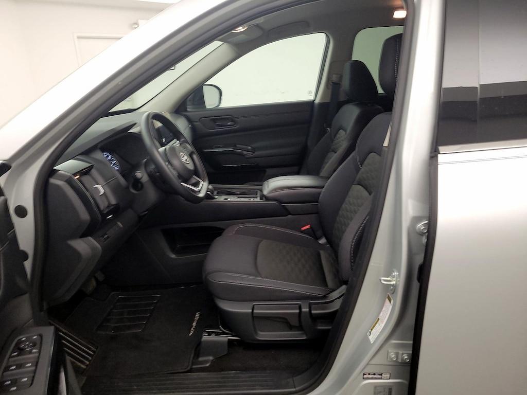 used 2023 Nissan Pathfinder car, priced at $28,998