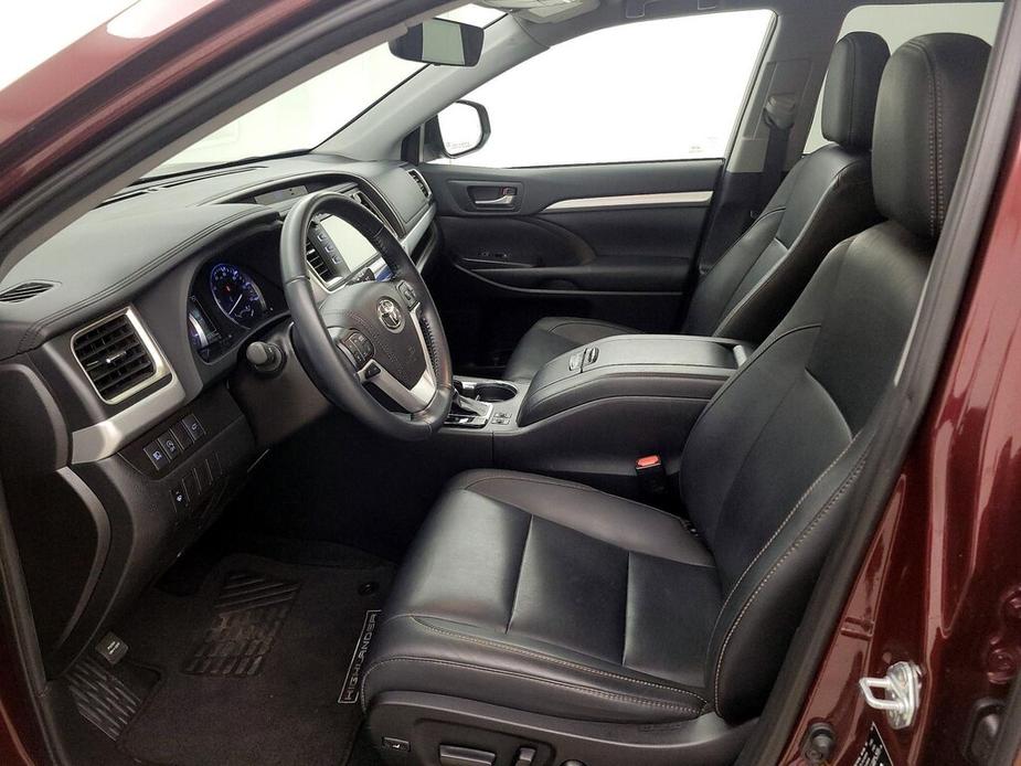 used 2019 Toyota Highlander car, priced at $30,998