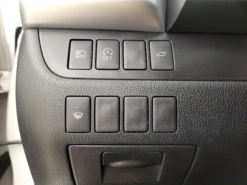 used 2018 Toyota Highlander car, priced at $24,998