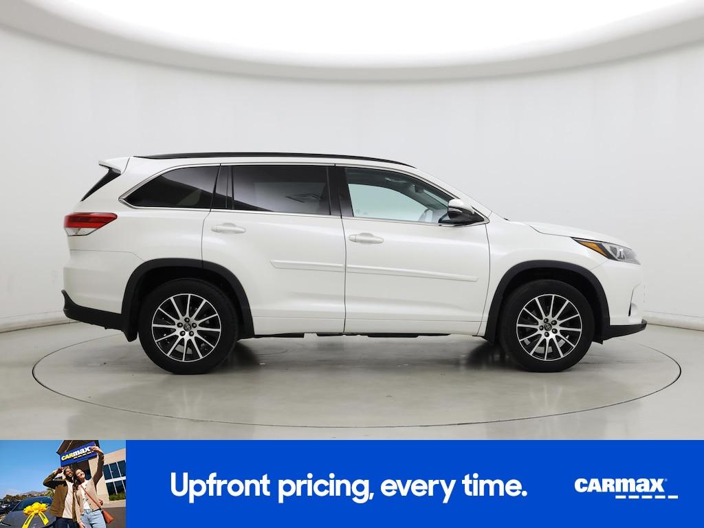 used 2018 Toyota Highlander car, priced at $24,998