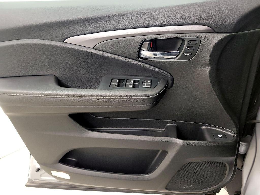 used 2023 Honda Ridgeline car, priced at $30,998