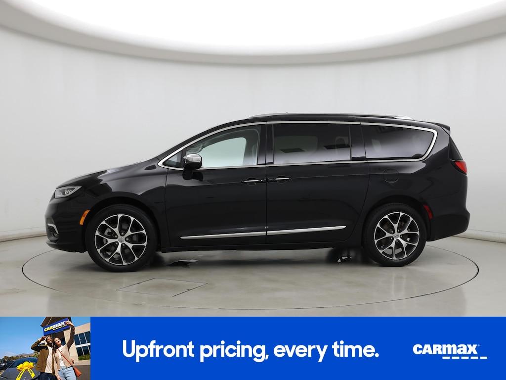 used 2021 Chrysler Pacifica car, priced at $34,998