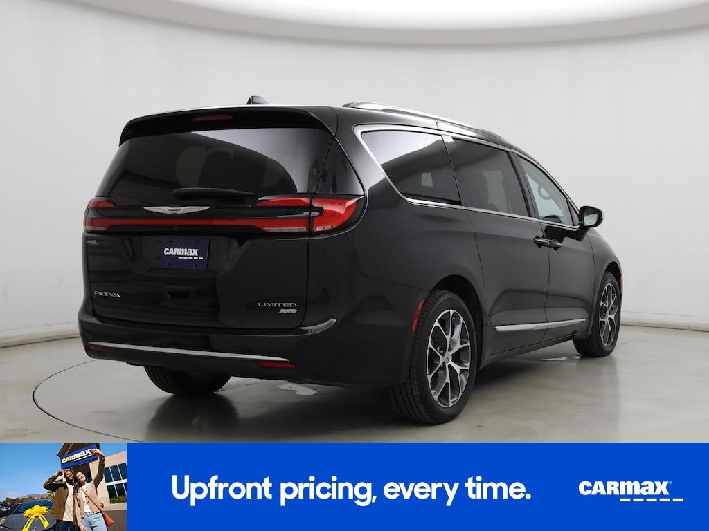 used 2021 Chrysler Pacifica car, priced at $34,998