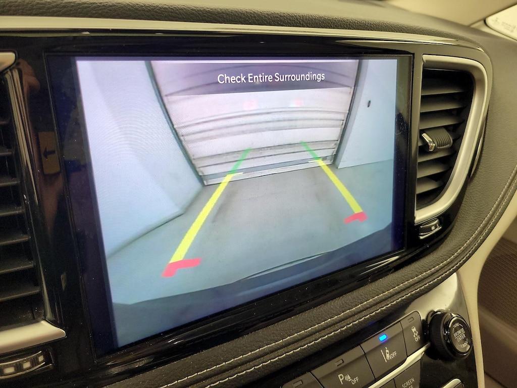 used 2021 Chrysler Pacifica car, priced at $34,998