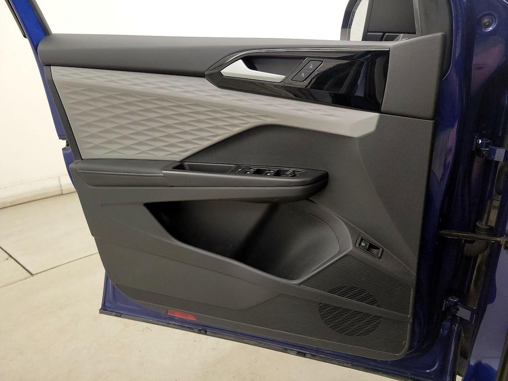 used 2024 Volkswagen Taos car, priced at $23,998