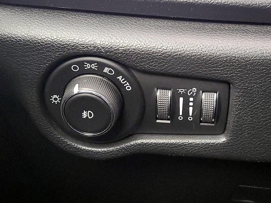 used 2018 Chrysler Pacifica car, priced at $22,998