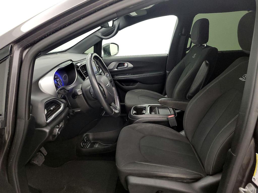 used 2018 Chrysler Pacifica car, priced at $22,998