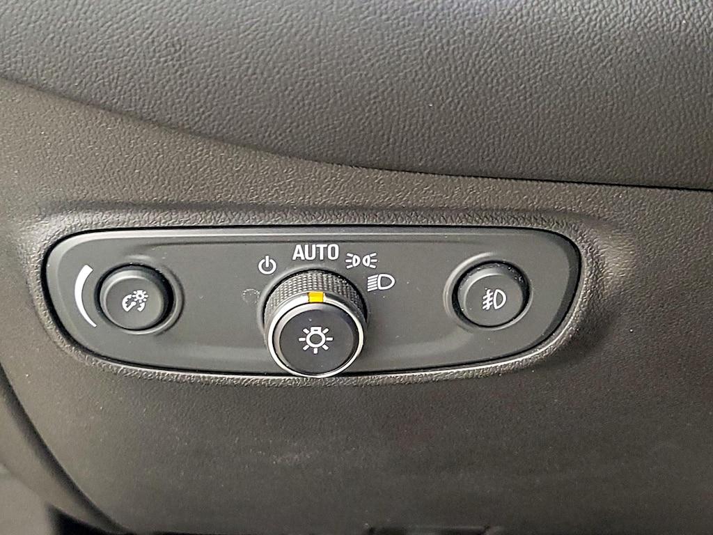 used 2020 Chevrolet Equinox car, priced at $22,998