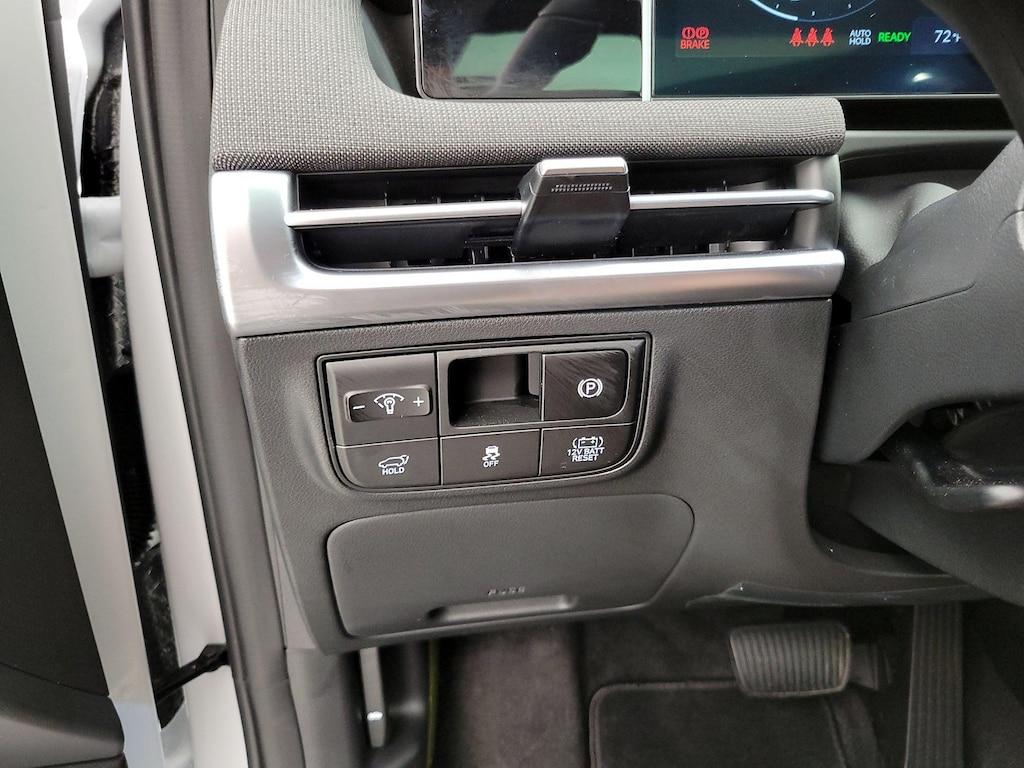 used 2025 Hyundai TUCSON Hybrid car, priced at $39,998