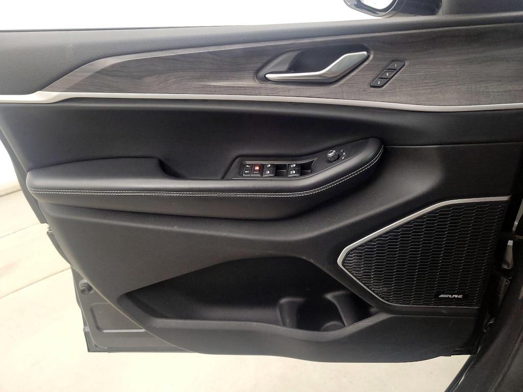 used 2021 Jeep Grand Cherokee L car, priced at $30,998