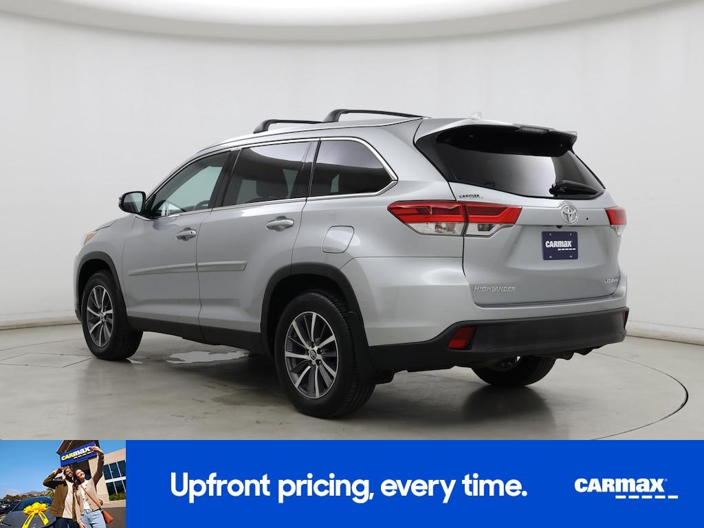 used 2019 Toyota Highlander car, priced at $26,998