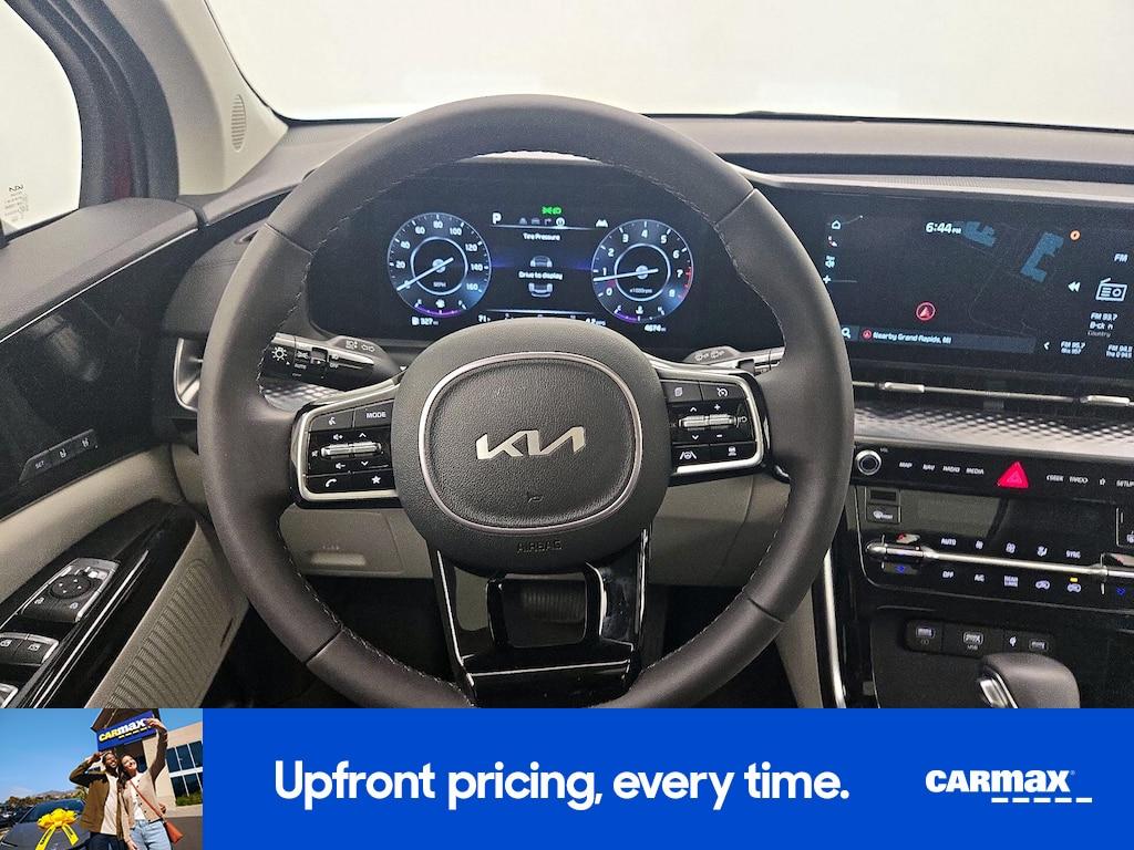 used 2024 Kia Carnival car, priced at $45,998