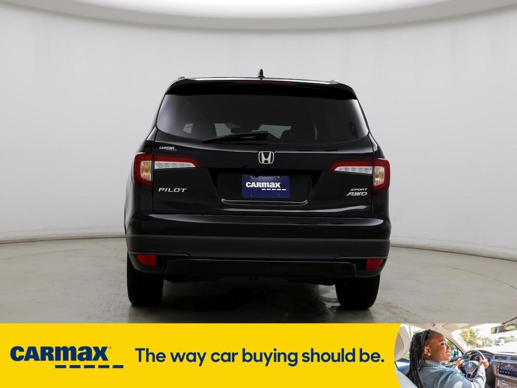 used 2022 Honda Pilot car, priced at $32,998