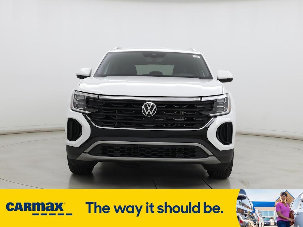 used 2024 Volkswagen Atlas Cross Sport car, priced at $32,998