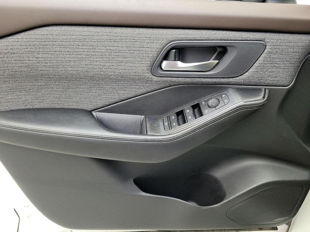 used 2022 Nissan Rogue car, priced at $25,998