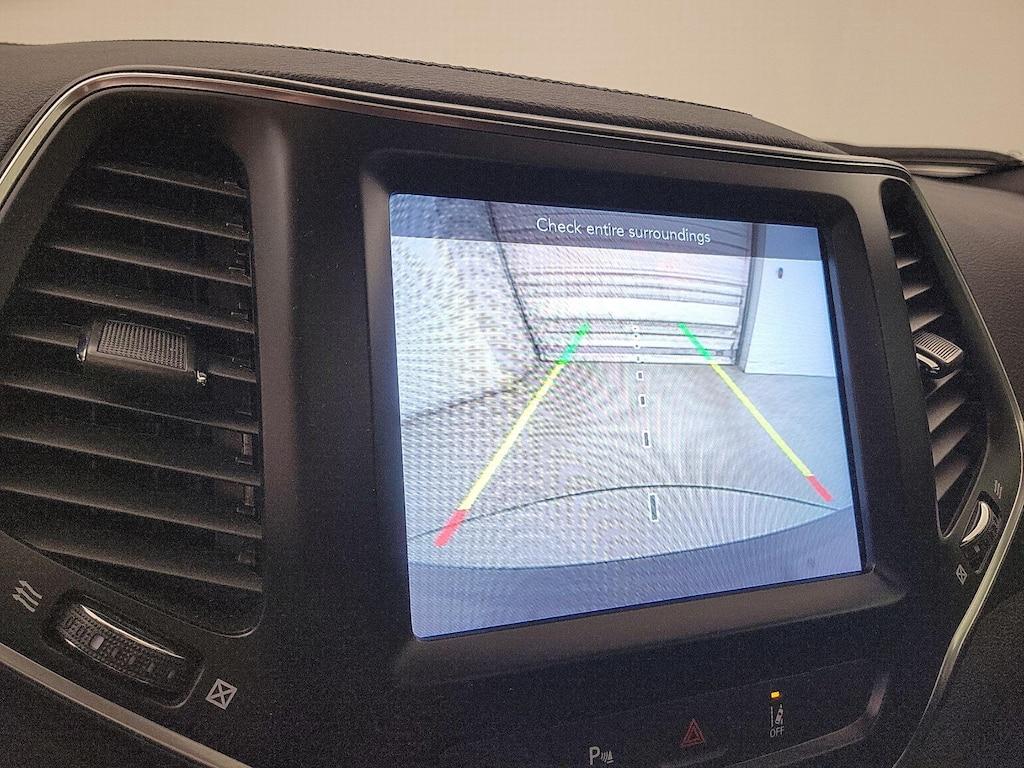 used 2021 Jeep Cherokee car, priced at $24,998