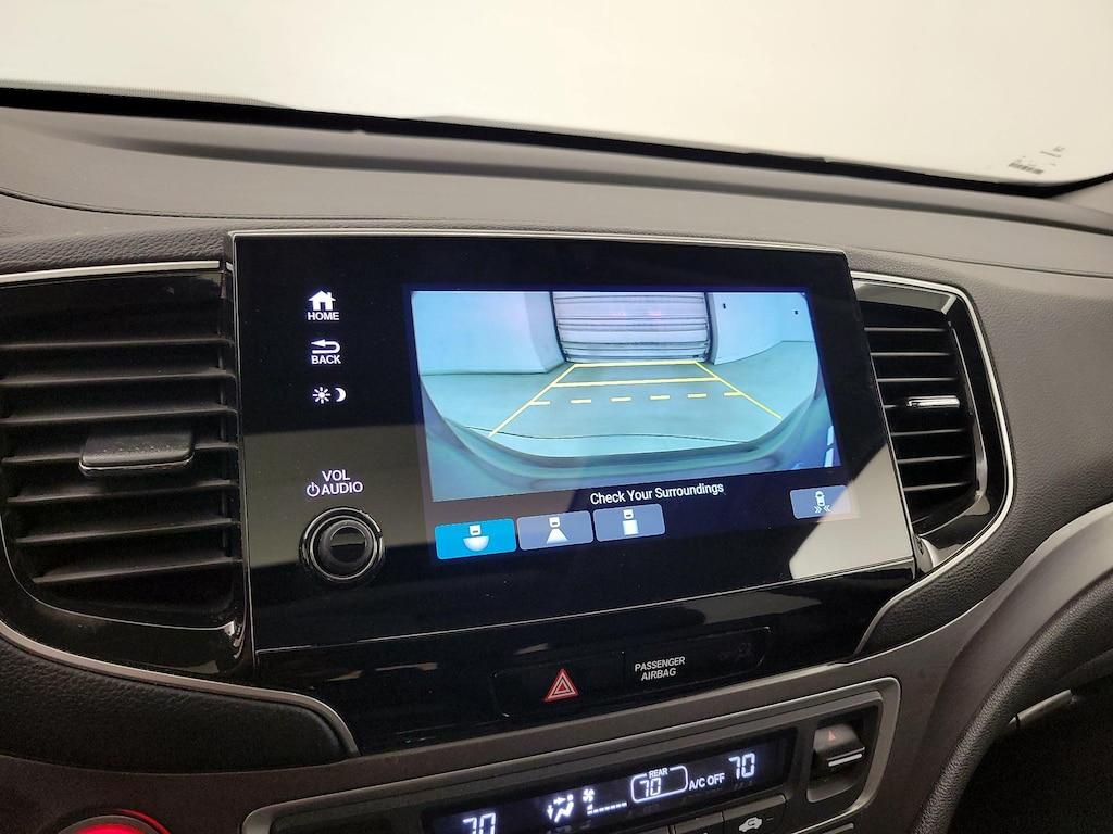 used 2022 Honda Pilot car, priced at $34,998