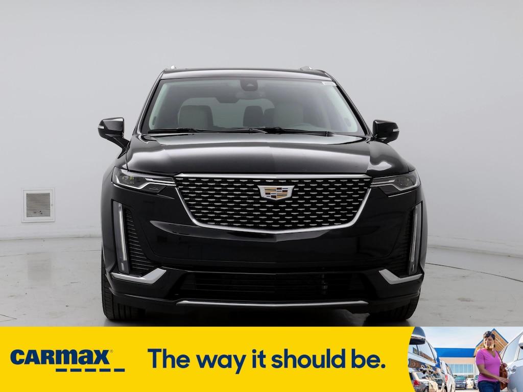 used 2023 Cadillac XT6 car, priced at $43,998