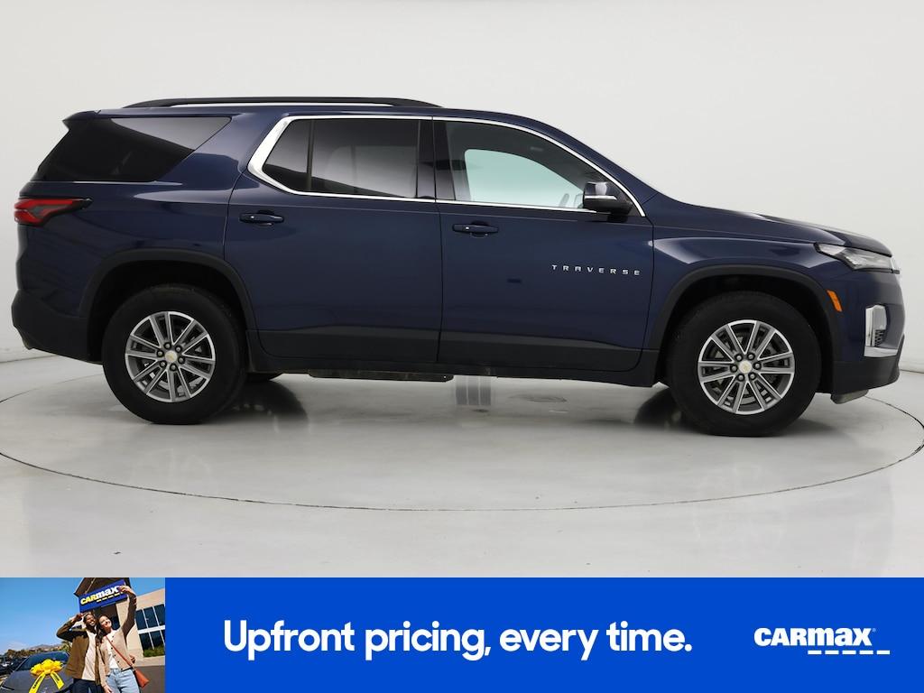 used 2023 Chevrolet Traverse car, priced at $29,998