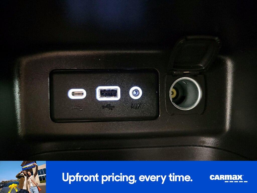 used 2022 Chevrolet Equinox car, priced at $20,998