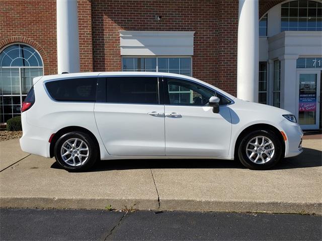 used 2023 Chrysler Pacifica car, priced at $26,645