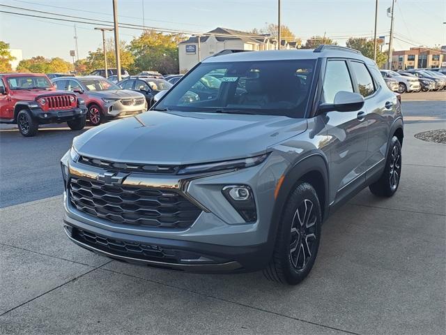 new 2025 Chevrolet TrailBlazer car, priced at $29,522