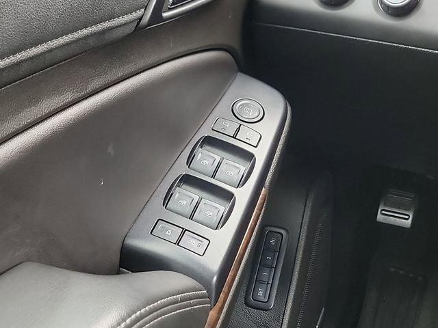 used 2018 Chevrolet Suburban car, priced at $23,197