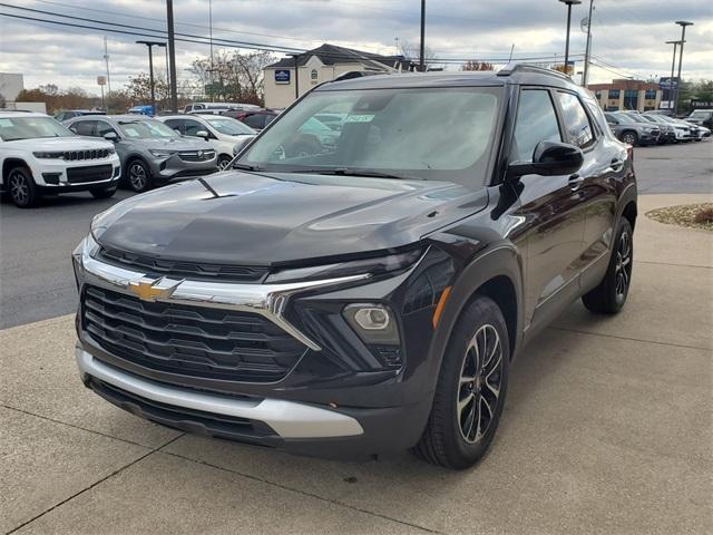 new 2025 Chevrolet TrailBlazer car, priced at $26,254