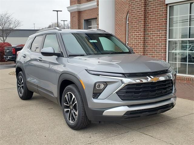 new 2025 Chevrolet TrailBlazer car, priced at $26,254