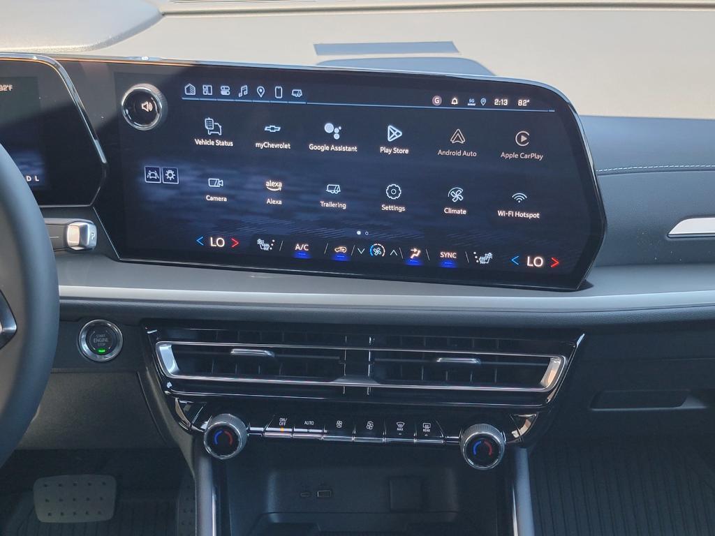 new 2025 Chevrolet Traverse car, priced at $45,605