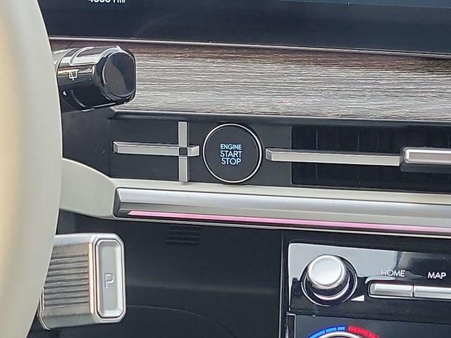 used 2024 Hyundai Santa Fe car, priced at $29,435