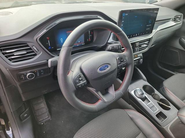 used 2023 Ford Escape car, priced at $24,132