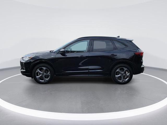 used 2023 Ford Escape car, priced at $24,132