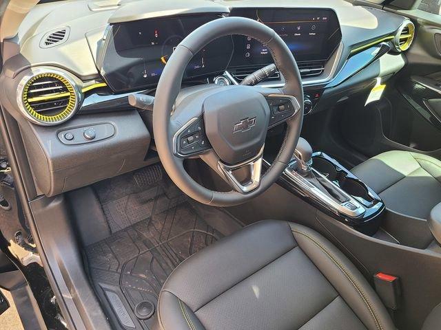 new 2025 Chevrolet Trax car, priced at $26,955