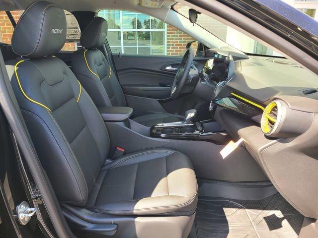 new 2025 Chevrolet Trax car, priced at $26,955