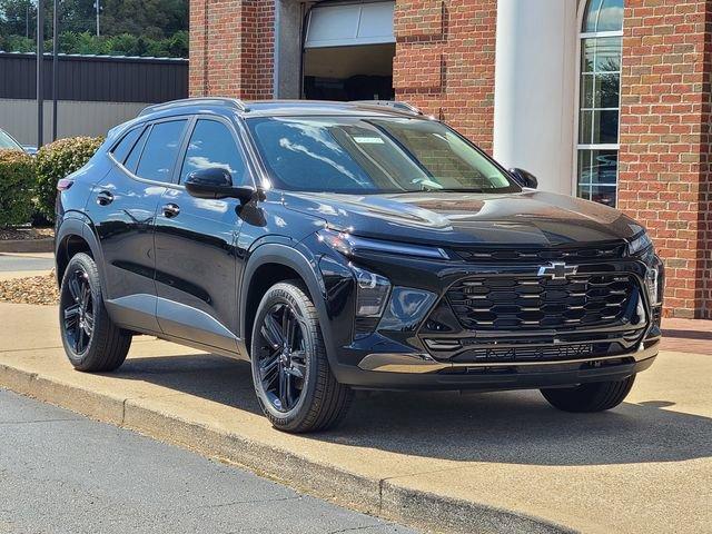 new 2025 Chevrolet Trax car, priced at $26,955