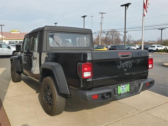 used 2021 Jeep Gladiator car, priced at $31,327