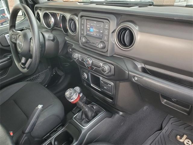 used 2021 Jeep Gladiator car, priced at $31,327